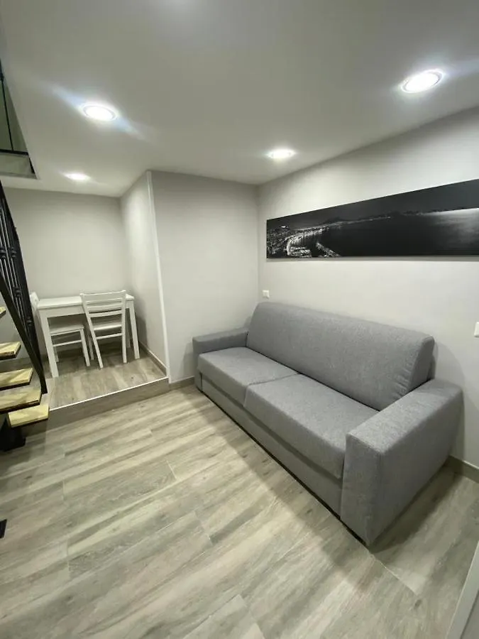 Appartamento Greta'S_House Napoli 0*,  Italia